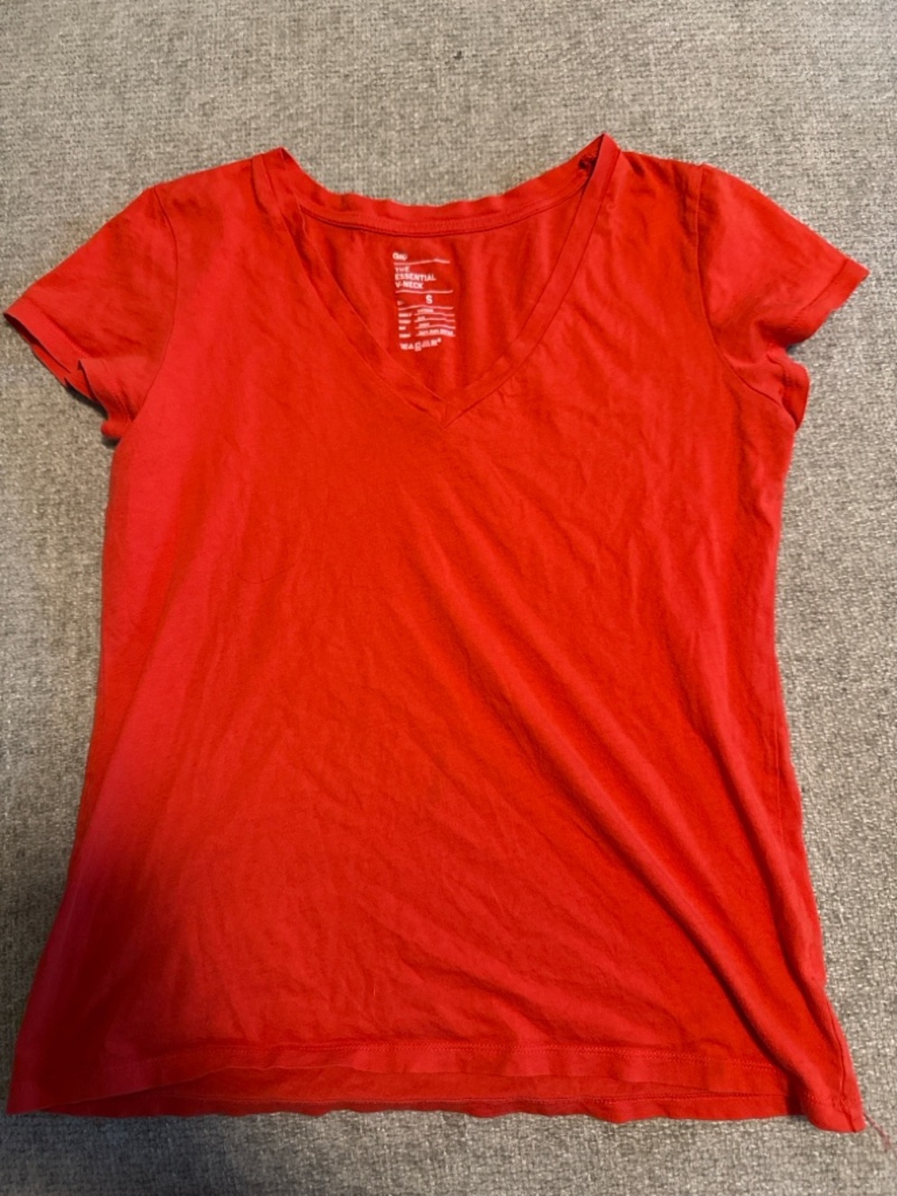 Gap Essential V-Neck Tee Red Pima Cotton Size Small